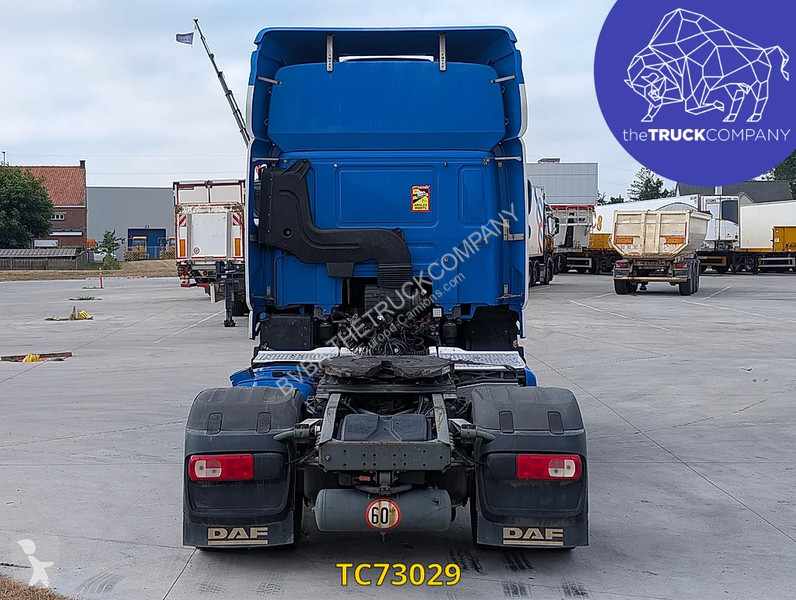 جرار DAF 440