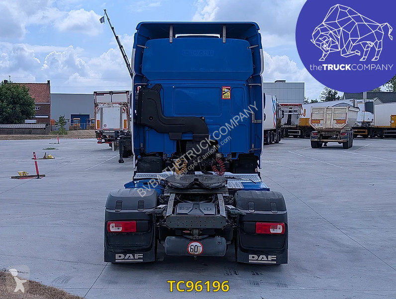 جرار DAF 440