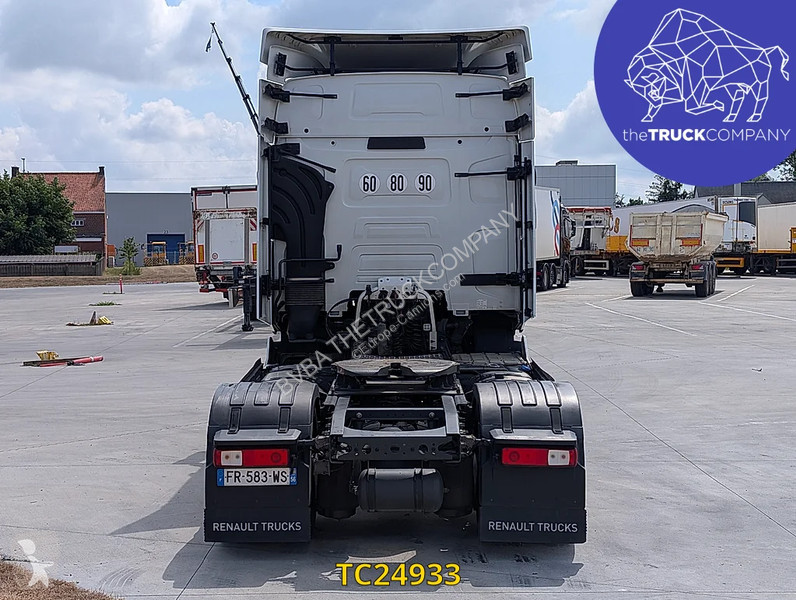 جرار Renault T 460