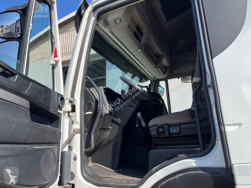 Iveco  tractor unit