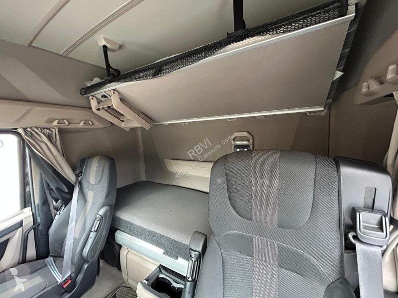 جرار DAF 530