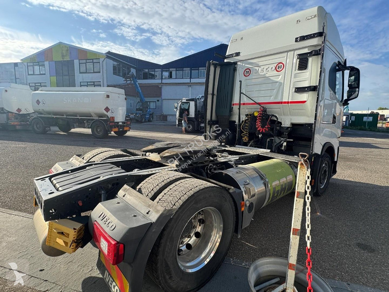 جرار Iveco 460 4X2 EURO 6 + INTARDER + ALCOA