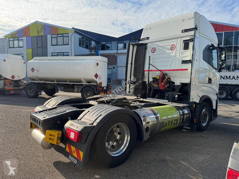 جرار Iveco 460 4X2 EURO 6 + INTARDER + ALCOA