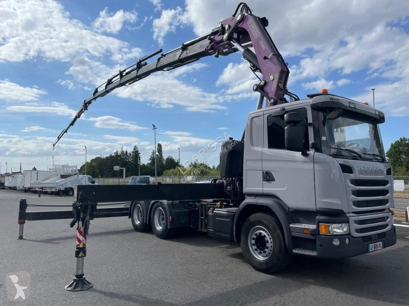 جرار Scania 490