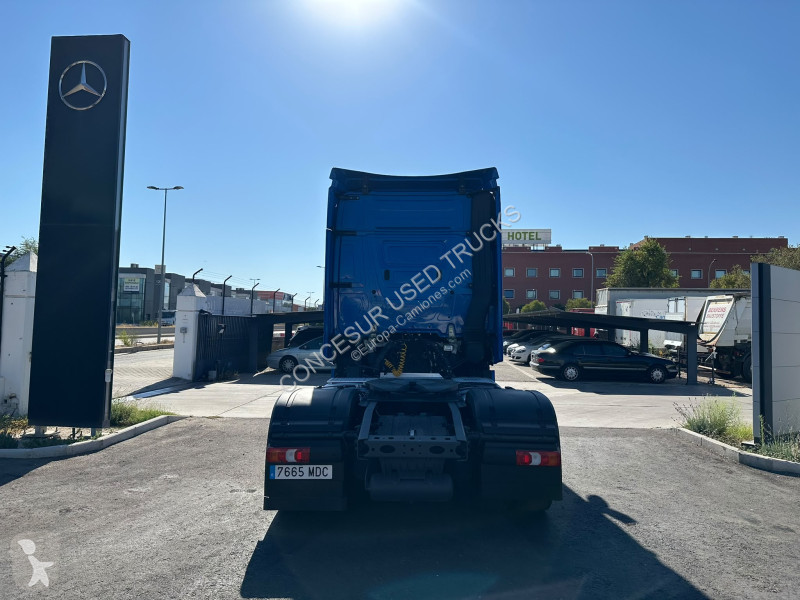 Cabeza tractora Mercedes  1848 LS