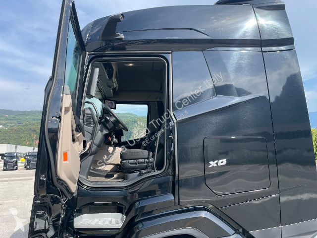 جرار DAF XG 480