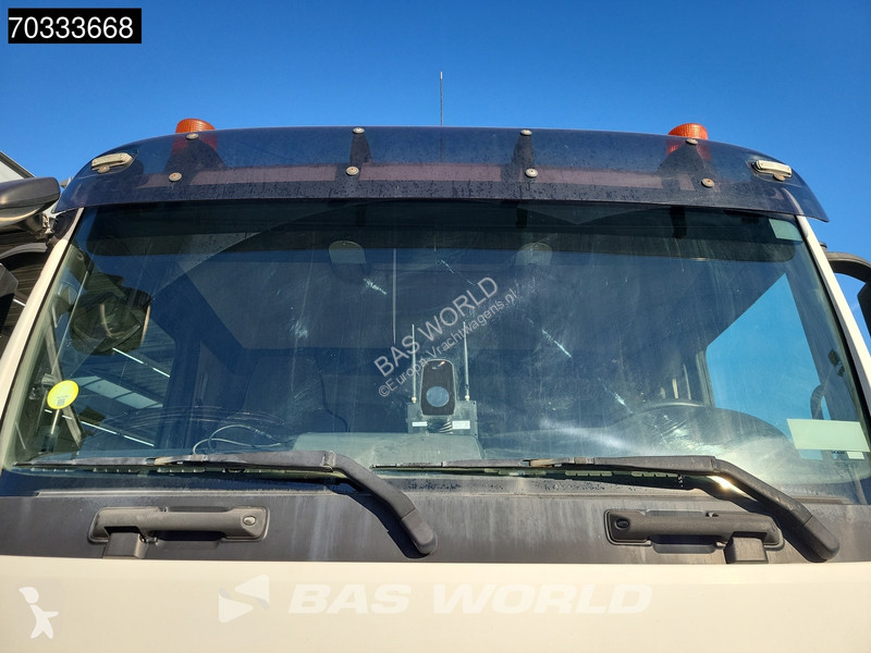 جرار MAN 33.500 6X4 M Hydraulik Concrete