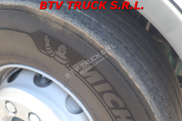 جرار Volvo FH