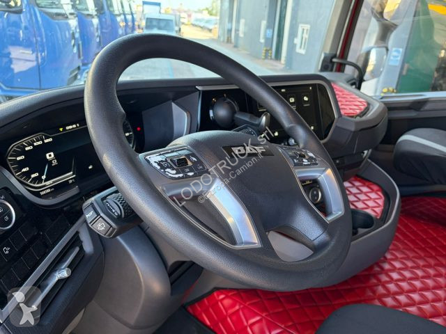 Тягач DAF XF