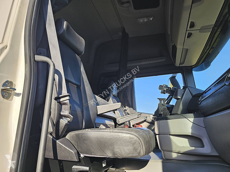 جرار Scania R500 6x2/4 B MEGA RET