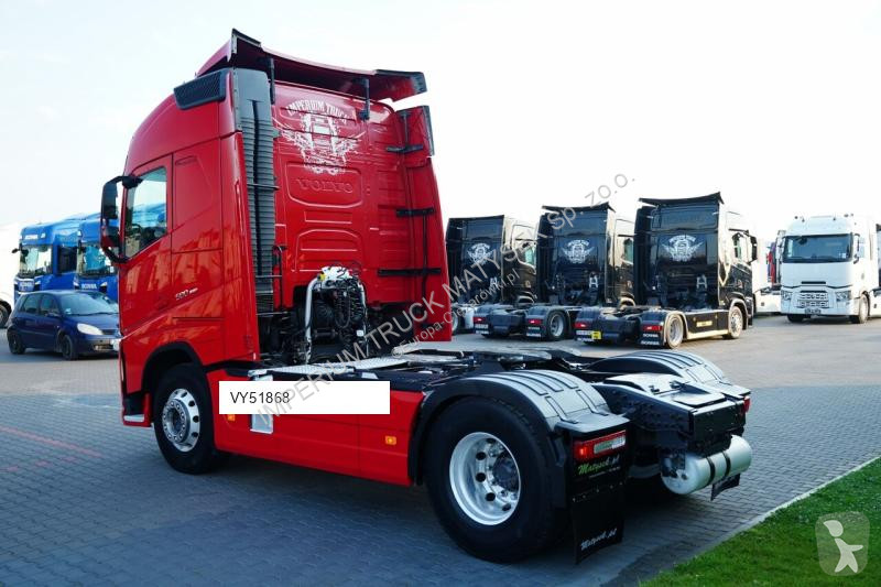Тягач Volvo FH 500