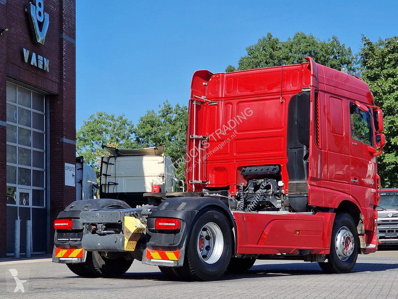 Тягач DAF 530 SpaceCab 4x2 - Retarder -...