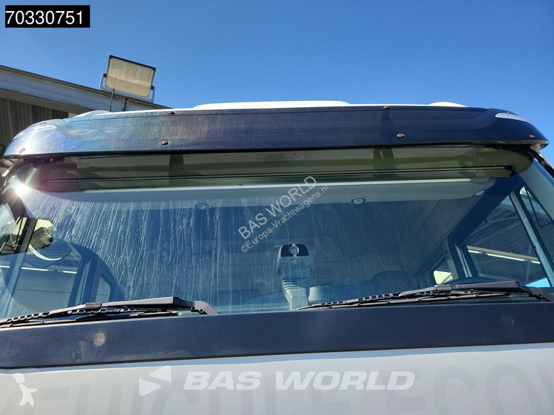 Iveco 460 4X2 Fahrschule! Retarder ACC tractor...