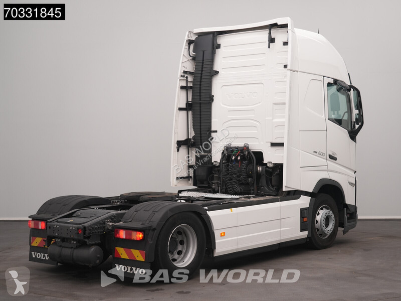 جرار Volvo 500 4X2 XL 2x Tanks Standklima ACC APK