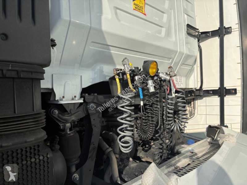 Traktor Iveco  490 AUTOMATICO CON INTARDER