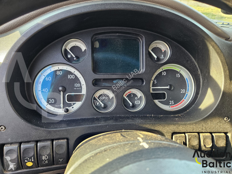 جرار DAF FT 460