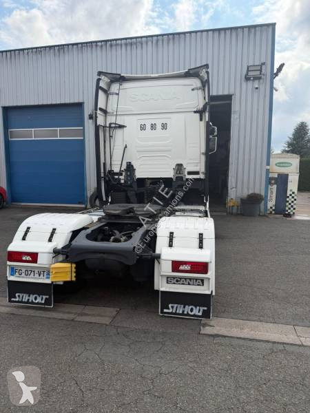 جرار Scania