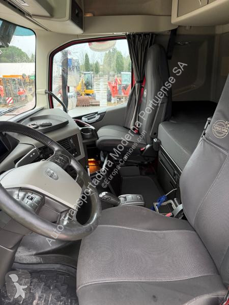 Traktor Volvo 500