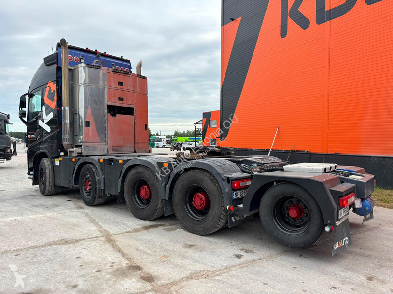 جرار Volvo 750 10x4 GCW 185 ton / GLOBE XL /...