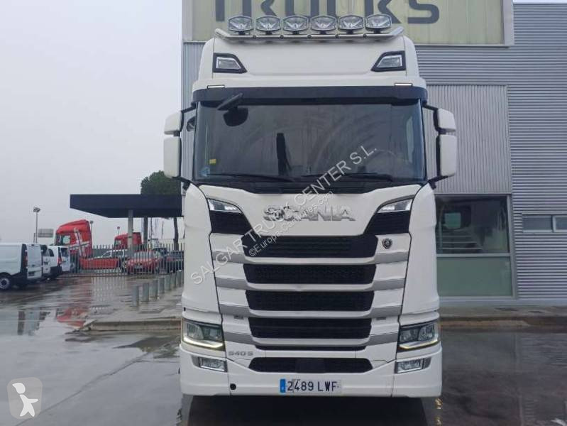 جرار Scania