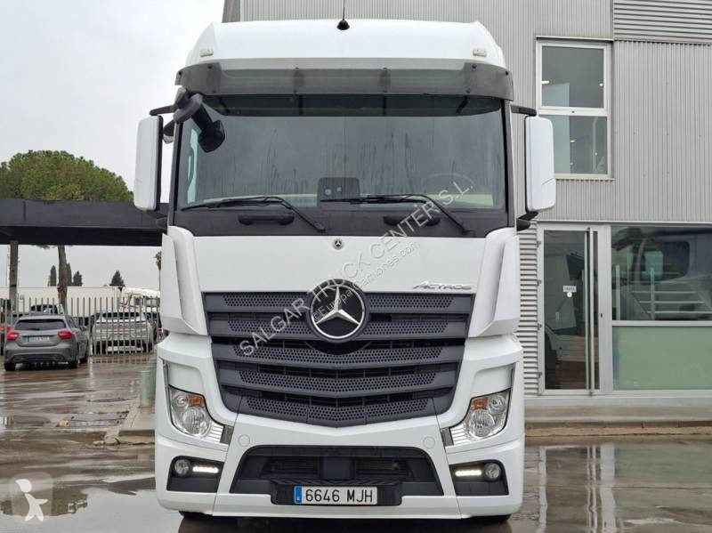 جرار Mercedes