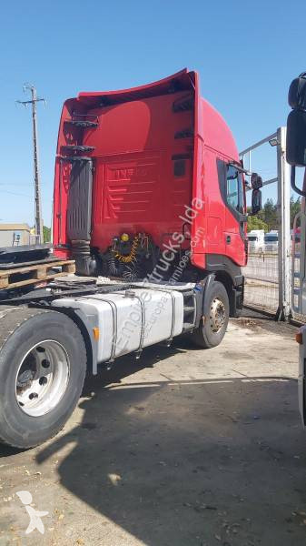 Cabeza tractora Iveco