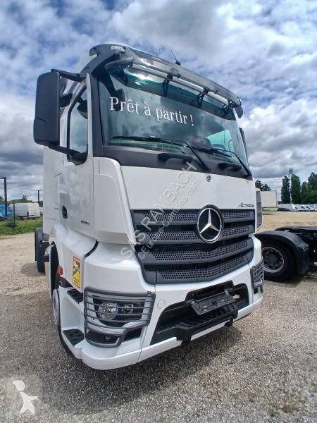 جرار Mercedes