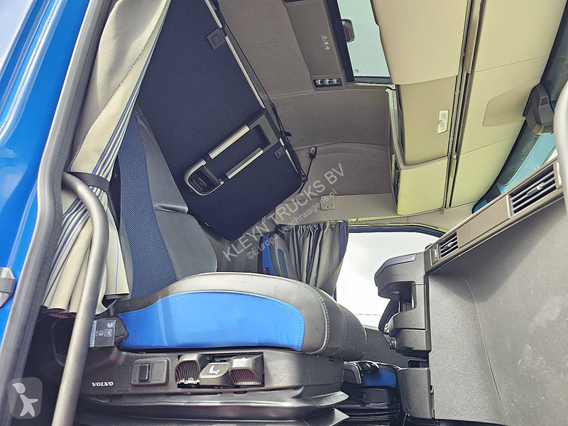 جرار Volvo 500 6X2 LED VEB+ WB320