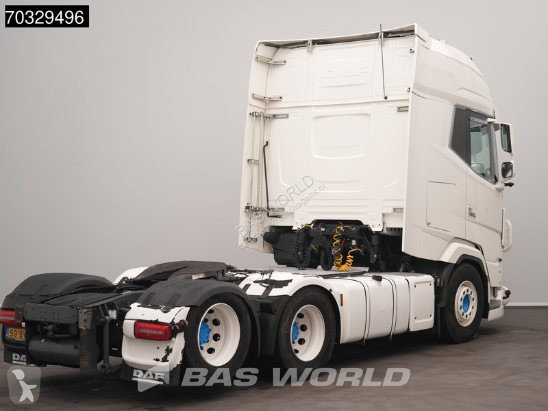 Traktor DAF + 530 + 6X2 NL-Truck Full-Air...