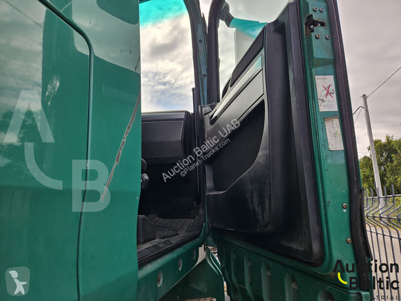Cap tractor MAN 18.440