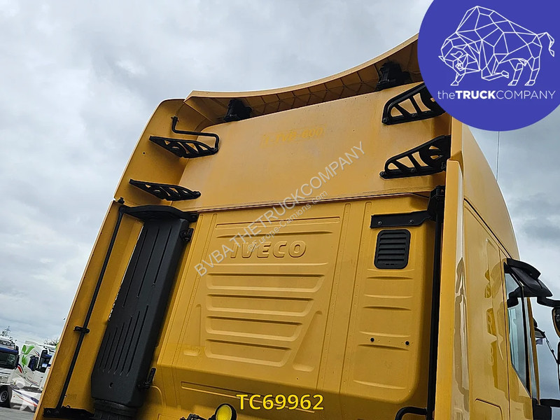Тягач Iveco