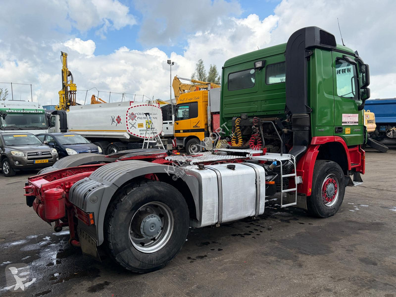Cap tractor Mercedes 2044 Tractor - V6 - 4x4 -...
