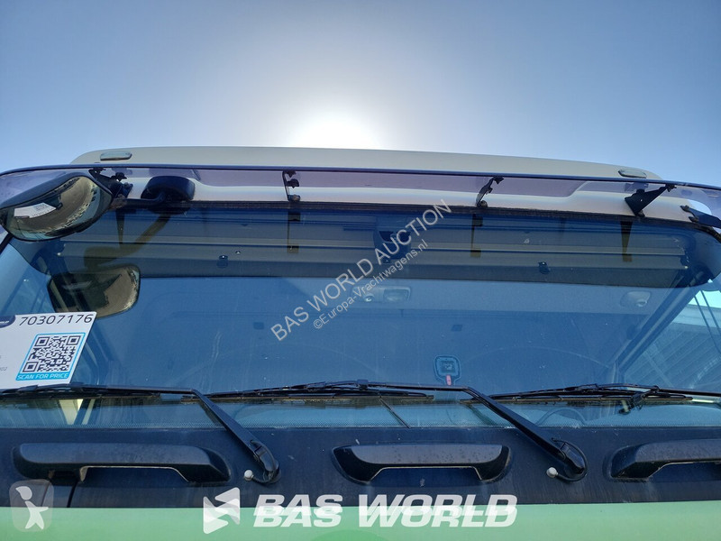 Cap tractor DAF 440