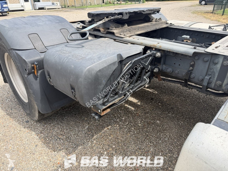 Cabeza tractora DAF 400