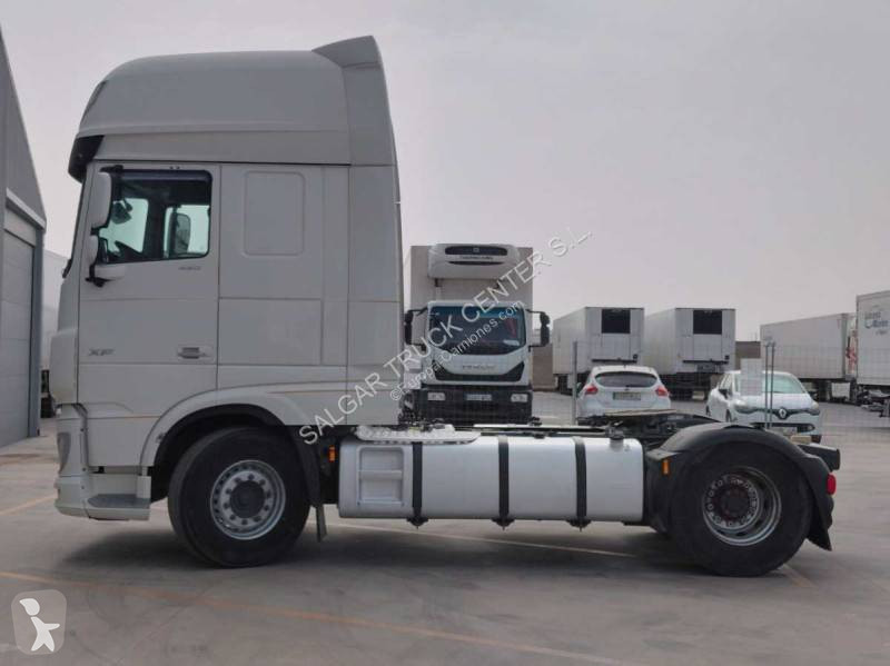 Cabeza tractora DAF
