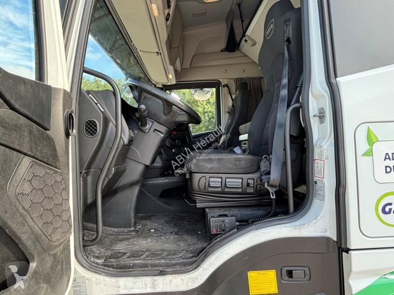 Cabeza tractora Iveco LNG