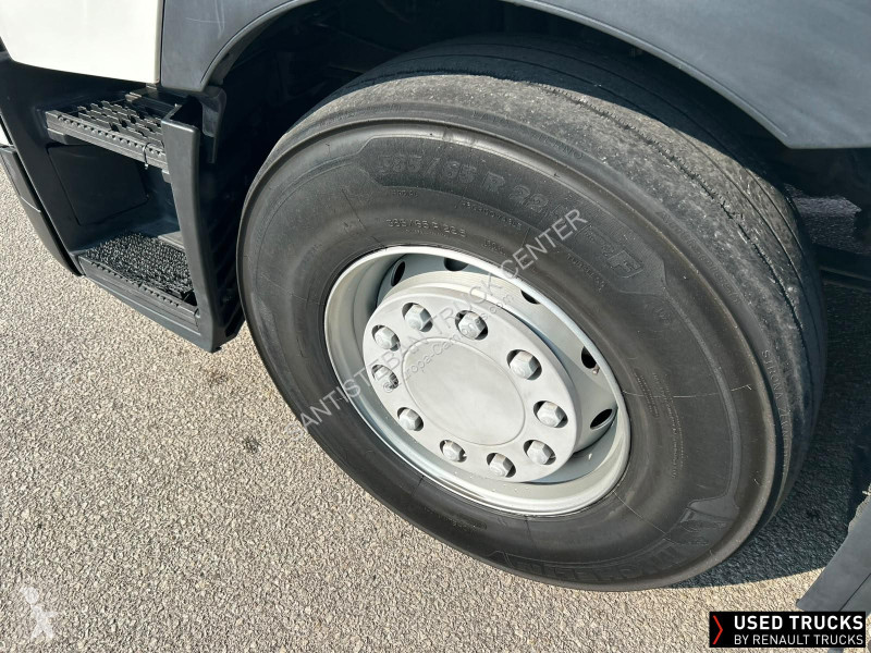 Cabeza tractora Renault
