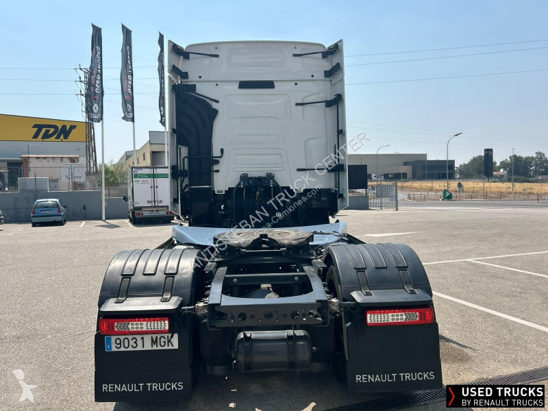 Cabeza tractora Renault