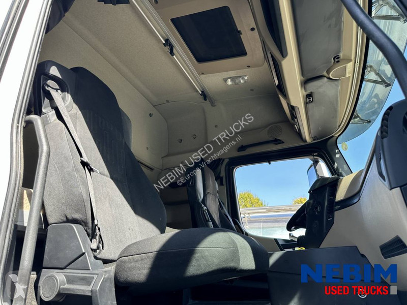Trekker Mercedes 1843 4x2