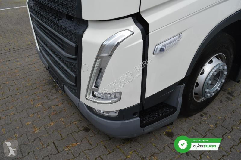 Trekker Volvo FH 460 Globetrotter XL i-Save...