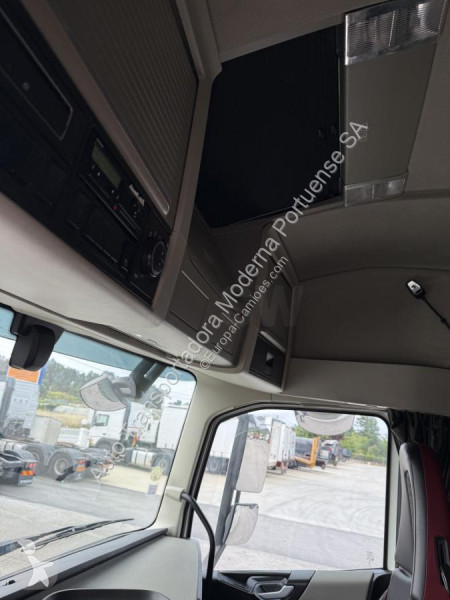 Tracteur Volvo 500