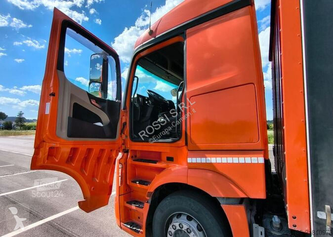 Tratores Mercedes - New 2546 L Distribuzione