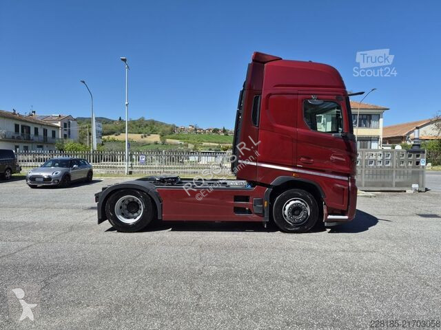 Tratores   F-MAX 4X2 GCW 3,6 Ton
