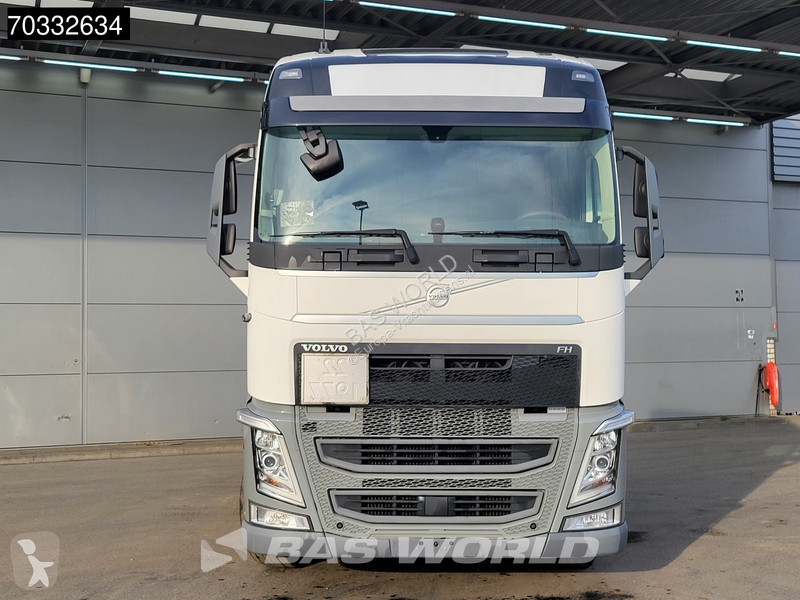 Trekker Volvo 460  4X2 ADR I-ParkCool ACC PTO