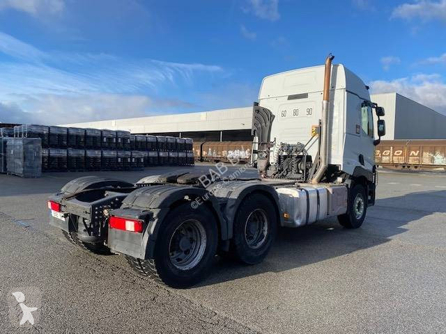 Cabeza tractora Renault
