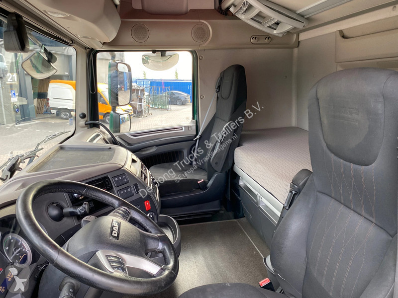 Trekker DAF 106480 FTG SSC / 6X2/4 / Steering...