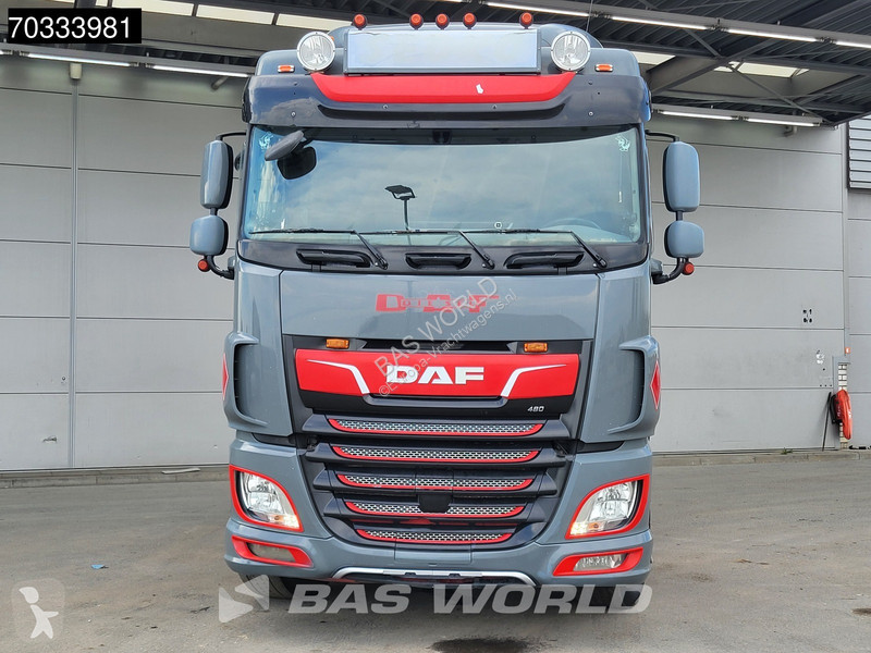 Trekker DAF XF  4X2 SC Standklima Hydraulic ACC...