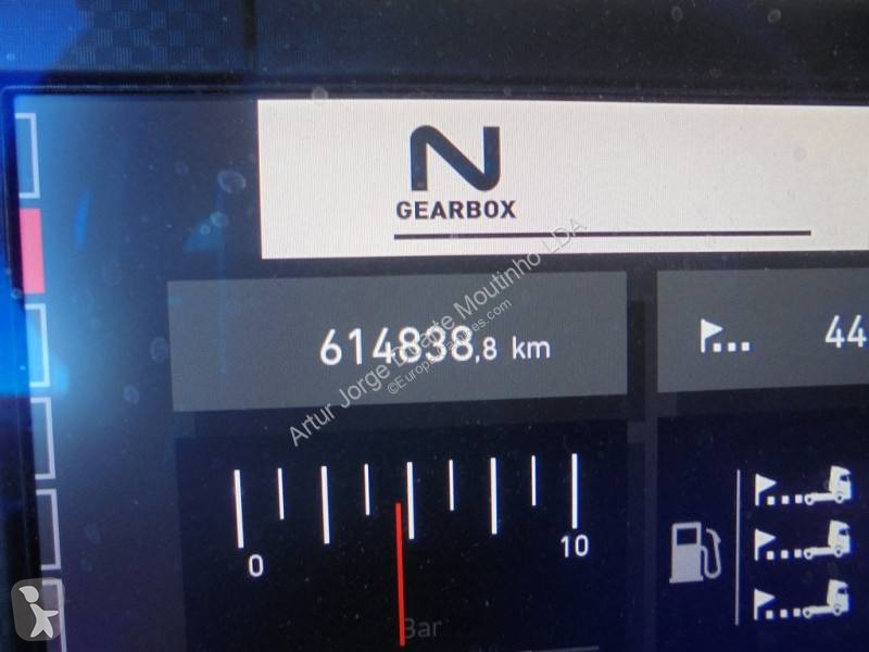 Cabeza tractora Renault