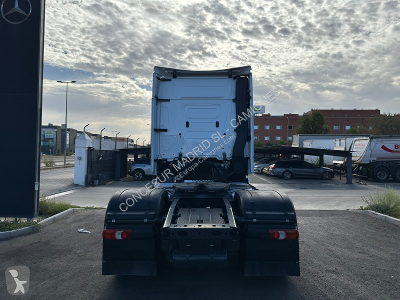 Trekker Mercedes  1851 LS