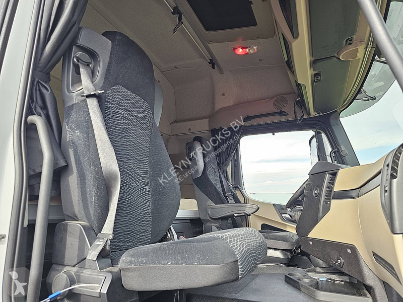 Trekker Mercedes ACTROS 1836